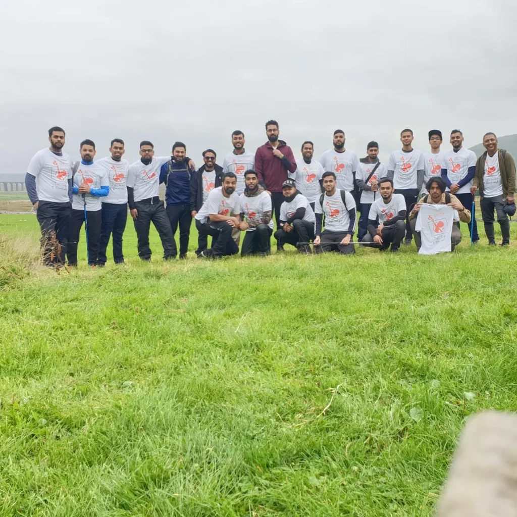 Roots Foundation Trust charity trek team group photo, 2021